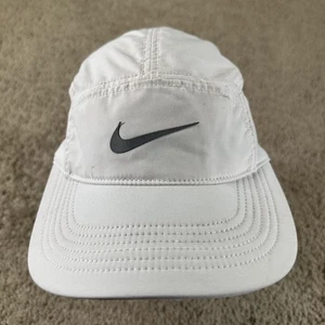 Nike Hat Cap Strap Back Mens White AW84 Dri-FIT Running Lightweight Athletic - Picture 1 of 8