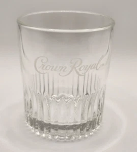 Vidrio para beber transparente Crown Royal Whiskey Lowball Rocks - Imagen 1 de 4