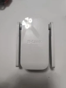 D-Link DAP-1610-US AC1200 Dual Band Wi-Fi Range Extender White 1200 Mbps - Picture 1 of 5