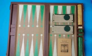 Torneo di backgammon in bachelite smeraldo e butterscotch vintage 1930 dimensioni - Foto 1 di 17