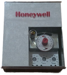 NIB Honeywell T7075B 1006 solid state Remote Temp Controller - Picture 1 of 3