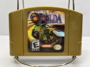 The Legend Of Zelda Majora's Mask (Nintendo 64, N64) Gold Holo Damaged/Tested - Picture 1 of 15
