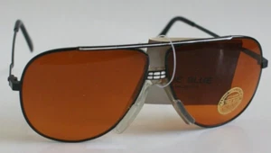 NWT TruVintage Navigator w/ white lines top frame w/ trublublocker lens sunglass - Picture 1 of 4