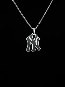 New York Yankees Necklace - Box Chain - 22" Silver Chain - MLB - Baseball - Picture 1 of 2