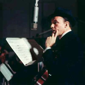 FRANK SINATRA - CELEBRANDO UNA VOZ QUE DEFINIÓ UNA ÉPOCA - Foto brillante 4x6 - Imagen 1 de 1