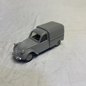NOREV VINTAGE CITROEN 2CV Cle #26 MADE IN FRANCE 1/43 Scale - Picture 1 of 3