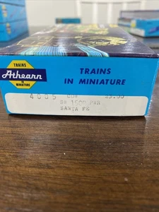 HO Scale Athearn, SW-1500 Diesel Locomotive, Santa Fe, Blue, #2418 - 4005 - Picture 1 of 4