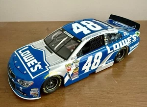 2015 JIMMIE JOHNSON Lowe’s (DIN #142) 1:24 - Picture 1 of 9