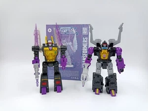 Transformers Legacy Insecticons Shrapnel Kickback Deluxe - Bild 1 von 11