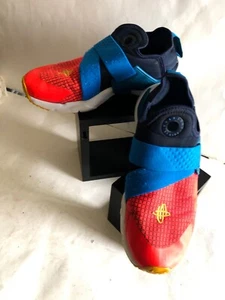 Nike Boys Haurache size 5.5Y-Color Red Yellow Blue - Picture 1 of 5