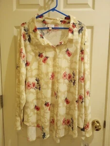 LuLaRoe VALENTINA Women’s Size 3XL Button Up Top Roses NWT - Picture 1 of 7
