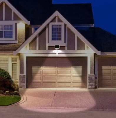 Luz de seguridad de movimiento solar Sunforce 1500 lúmenes cabezales ajustables totalmente nueva  Foto 1 de 4