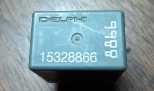 GM Delphi 8866 relé multipropósito 15328866 ventilador de arranque soplador bocina niebla - Imagen 1 de 4