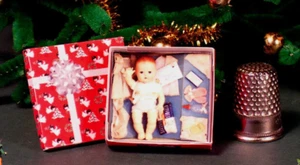 Casa delle bambole miniatura 1:12 piccole lacrime scatola di Natale anni 50 natale casa delle bambole bambina - Foto 1 di 4