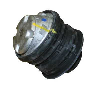 New! Mercedes-Benz C240 Rein Engine Mount AVE0103R 2032411113 - Image 1 of 2