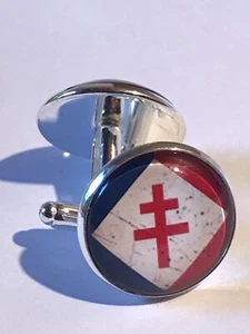 BOUTONS DE MANCHETTES CROIX DE LORRAINE Drapeau De Gaulle CUFF LINKS MANCHETTE - Picture 1 of 3