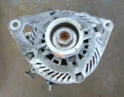 Генератор переменного тока Mazda 2 DE 9/07-9/14 1,5 - Изображение 1 из 4