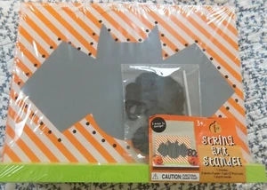 Halloween String Art Standee ~ Pipistrello ~ Età 3+ ~ Nuovo - Foto 1 di 1