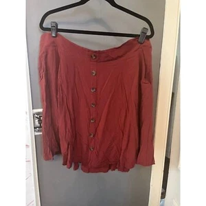 Torrid size 2 burnt red burgandy skirt with buttons - Picture 1 of 4