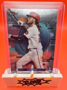 2025 Topps Finest James Wood non comune - Foto 1 di 2
