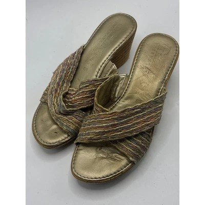 Sandalias de cuña tejidas metálicas doradas italianas para mujer talla 8M Foto 1 de 4