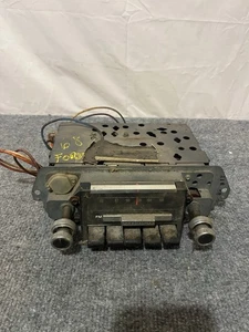 Radio AM FM Ford Galaxy LTD 1968 de colección sin probar - Imagen 1 de 9
