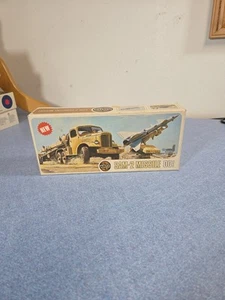Airfix SAM-2 Rakete Nr. 03303-5 Modellbausatz NUR KARTON - Bild 1 von 7