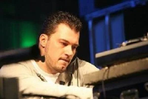 Joey Beltram Live Hard & Funky Techno DJ-Sets Compilation (2001 - 2022) - Picture 1 of 6