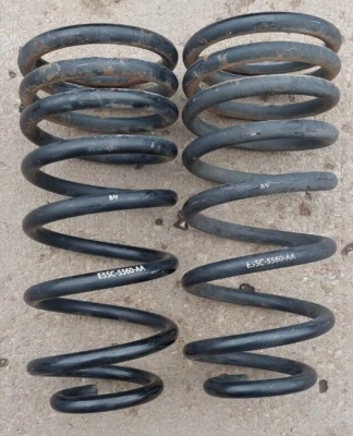 后降压弹簧 E5SC-5560-AA 福特野马 GT 5.0 V6 1994 - 2004 年工厂使用 — 第 1/2 张图片