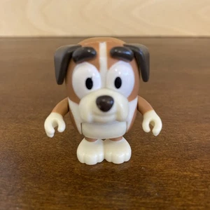 Bluey Friend WINTON Englische Bulldogge Actionfigur Ersatz WINTON Elch Spielzeug - Bild 1 von 8