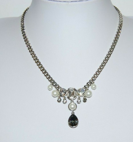COLLANA GIVENCHY COUTURE METALLO ARGENTATO GRIGIO E STRASS TRASPARENTI E PERLE FINTE