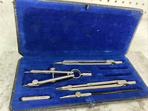 Set Disegno Strumenti VINTAGE Fesco Disegno Precisione Strumenti Tecnici - Foto 1 di 6