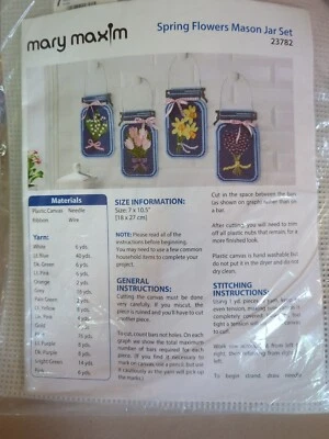 Tarro de albañil Mary Maxim Spring Flowers kit de lona de plástico Foto 1 de 4