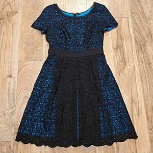 Elie Tahari Crochet Lace Dress 8 Womens Black Blue Floral Sheath - Picture 1 of 16