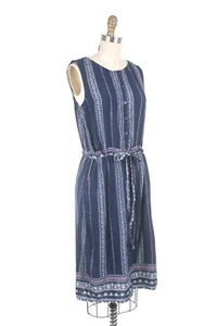 Abito nuovo con etichette Frock Shop S con coulisse stampato in rayon cravatta e tasche modcloth blu navy - Foto 1 di 6