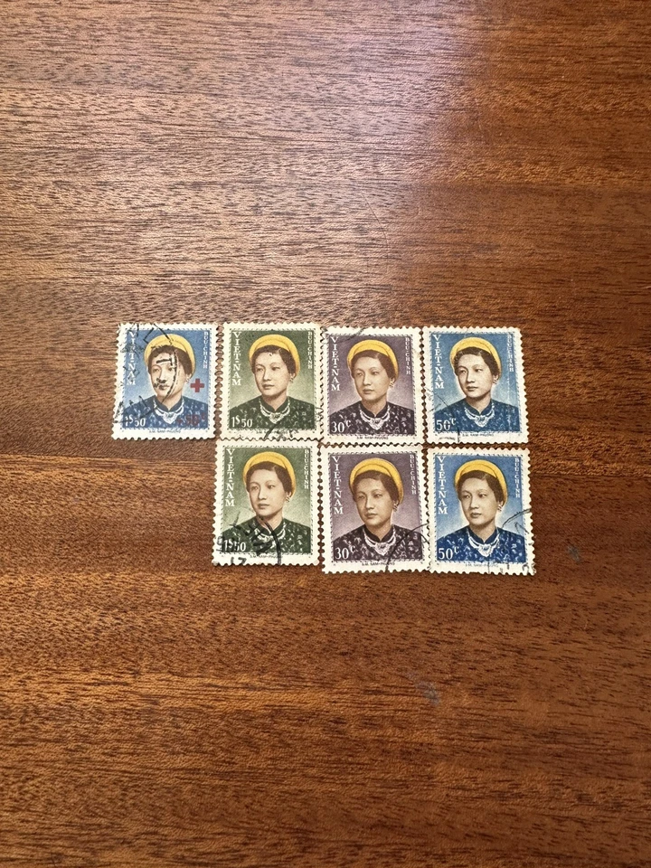Lot (7) Vietnam Stamps Vietnam 1952 Empress Nam Phuong and Red Cross MNH - Image 1 of 1
