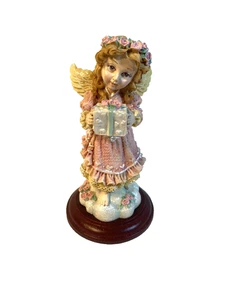 house of lloyd christmas around the world the giving angel figurine  - Picture 1 of 9