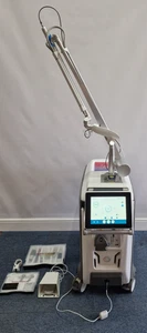 Quanta Chrome Lase Nd:YAG 1064/532/694nm macchina di bellezza laser multiapplicazione - Foto 1 di 22