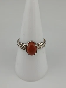 925 STERLING SILVER red jade swirl design size 8.25 ring - Picture 1 of 9