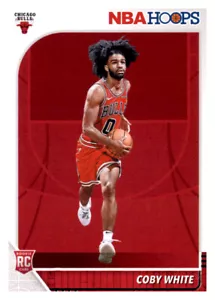 NBA Hoops Coby White Bulls #204 2019-20 novato RC PWE - Imagen 1 de 2