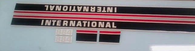 Calcomanías de capó International 884 Foto 1 de 1