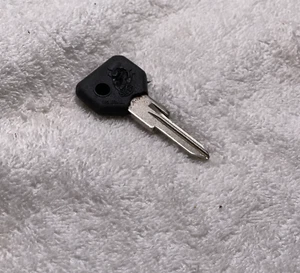 Alfa Romeo ALFETTA GTV6 SIPEA IGNITION KEY BLANK, NOS DEFECT - Picture 1 of 2