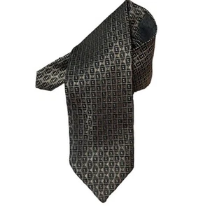 Harve Benard by Benard Holtzman Black and Beige Geometric Necktie 100% Silk - Picture 1 of 7