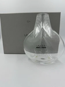 Lalique Crystal Osumi Leaf Vase Clear and Frosted Made in France 7 inches Tall - Picture 1 of 11