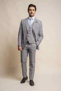Cavani Men's Grey Slim Fit Check Suit – Jacket, Waistcoat, Trousers Set RRP £229 - Picture 1 of 17