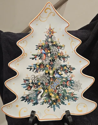Williams Sonoma Twas The Night Before Christmas Figural Tree Serving Platter NEW - Image 1 of 4