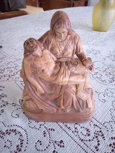 Pieta Wood hand-carved sculpture Mary and Jesus Christ Free Shipping - Picture 1 of 5