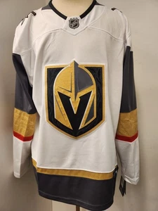 Camiseta deportiva blanca Breakaway de los Golden Knights de la marca Fanatics de la NHL Vegas - Imagen 1 de 2