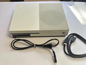 Consola Microsoft Xbox One S 500 GB Sistema de Juegos Blanco 1681 - Probado - Imagen 1 de 10