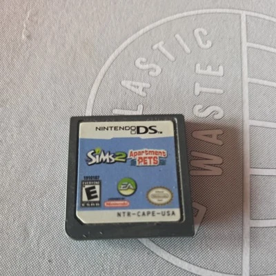 The Sims 2: Apartment Pets  - Nintendo DS Cartridge Only - Image 1 of 2
